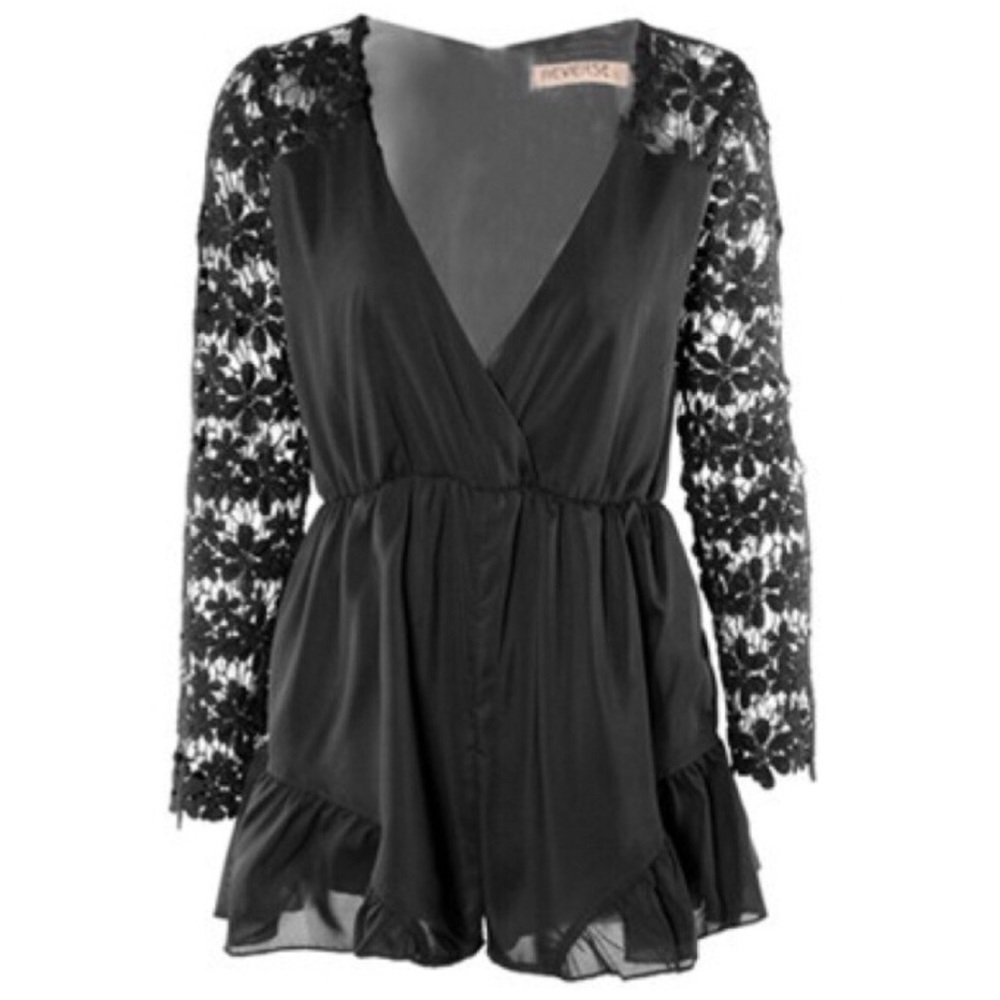 🌹Lace Long Sleeve Romper V Neck Ruffle Hem🌹